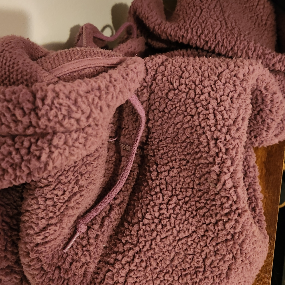 PINK Victoria's Secret Mauve Sherpa Pullover - Picture 4 of 5